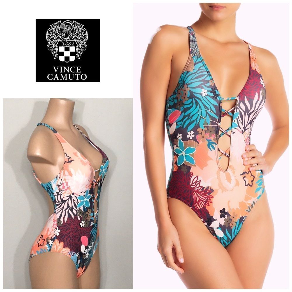 Vince Camuto floral plunge swimsuit. NWT